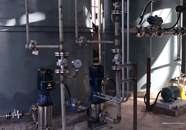 宁夏三效蒸发器处理饲料废水项目现场调试实景拍摄 宁夏三效蒸发器处理饲料废水项目现场调试实景拍摄